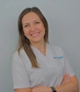 Dt. Zeynep Özer