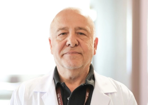 Prof. Dr. Zeki Can