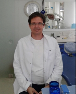Dr. Dt. Cenk Demir