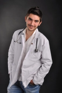 Op. Dr. Yasin Özden