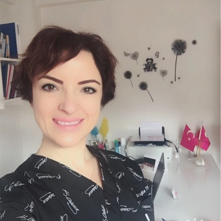 Tuğba Tıknas