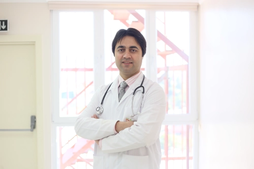 Op. Dr. Muzaffer Oğuz Keleş