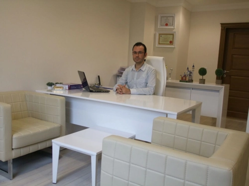 Uzm. Dr. Kadir Serdar Sarp