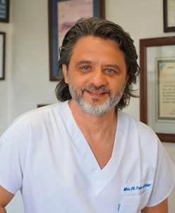 Dr. Dt. Tunç Berge