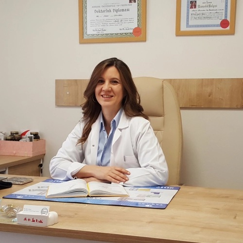 Gülriz Özbek