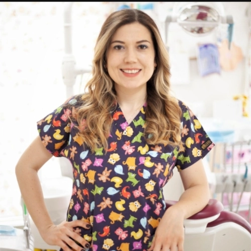Dr. Uzm. Dt. Ekin Kenci Şahin