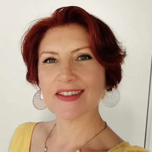 Alev Şahin