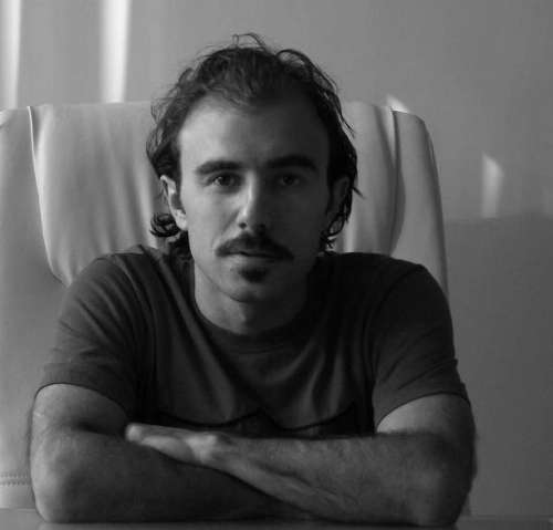 Dr. Dt. Taner Çavuş