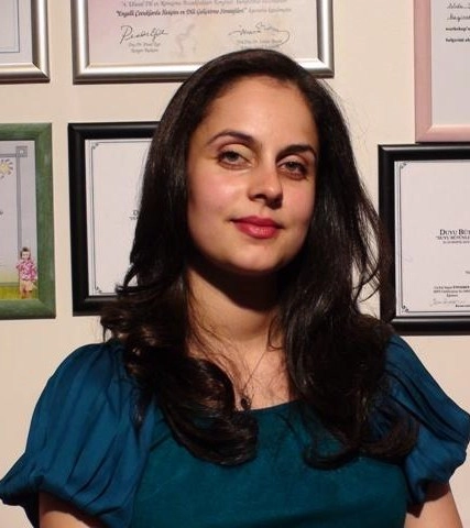 Dr. Dil ve Konuşma Terapisti Nida Şanlı Colay