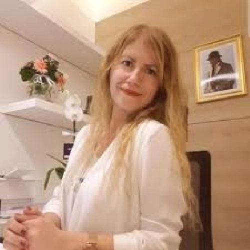 Doç. Dr. Vecihe Özlem Bozkaya