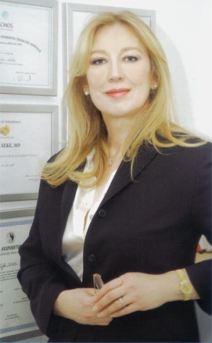 Dr. Ayfer Seke