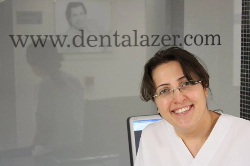 Dr. Dt. Özlem Özbiçki Akbaba