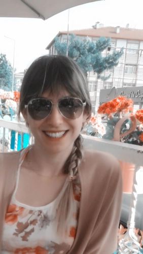Deniz Gin Büyükarslan