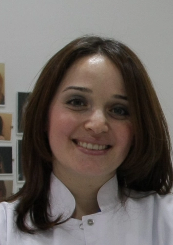 Dr. Dt. Özlem Acar