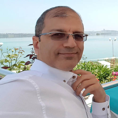 Dr. Halit Ayaz