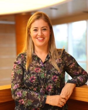 Hande Seven Avuk
