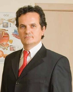 Op. Dr. Mustafa Karakoç