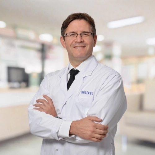 Doç. Dr. Çağlar Çallı