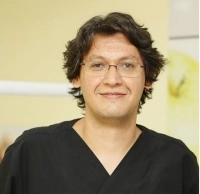 Dr. Dt. Emre Çimen