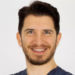 Arda Hacarlıoğlu