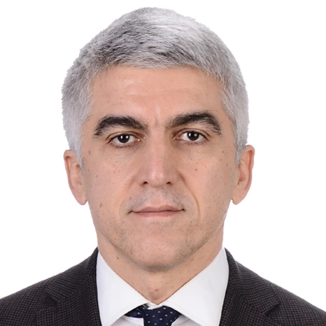 Akif Turna