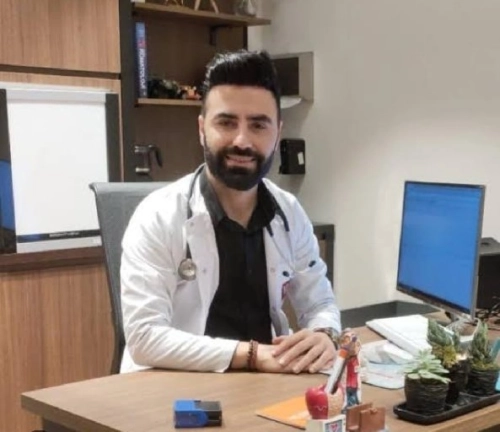 Uzm. Dr. Mehmet Emin Enecik