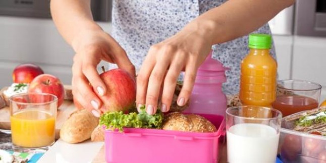 SAĞLIKLI BESLENME ÇANTASI NASIL OLMALIDIR?