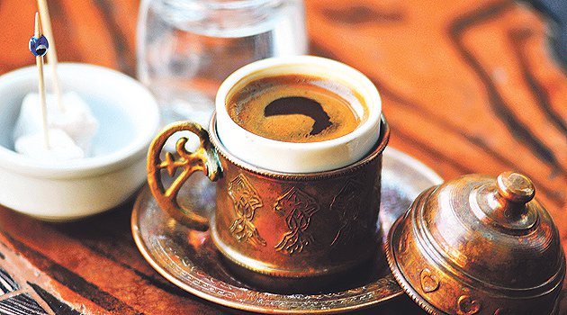 YÜZYILLARIN GELENEĞİ...KAHVE...