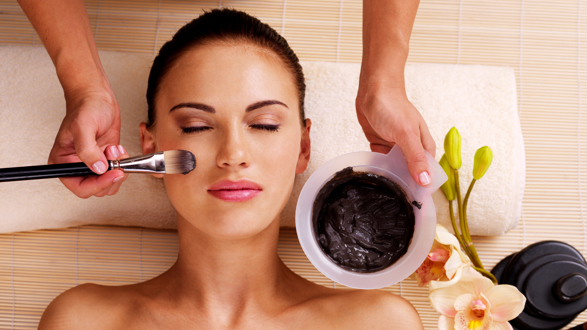 Karbon Peeling Nedir? Faydaları nelerdir?