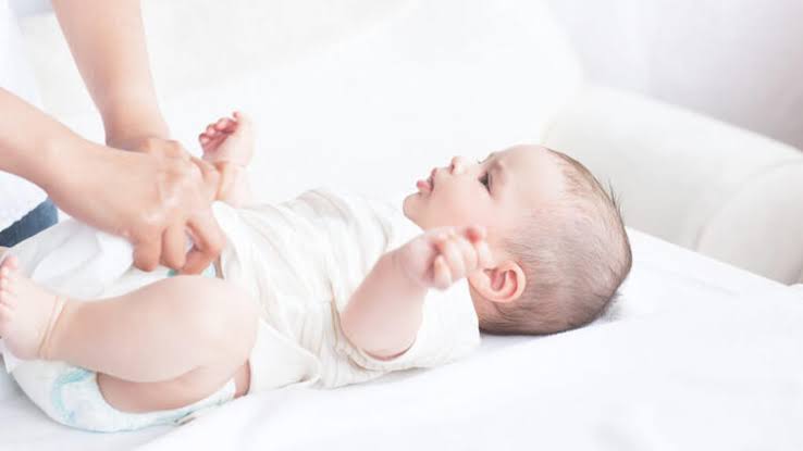 İshalli bebek ve çocuklarda ev tedavisinin 4 kuralı makalesi