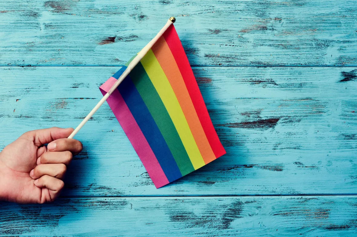 Eşcinsellik nedir? Bir hastalık mıdır?