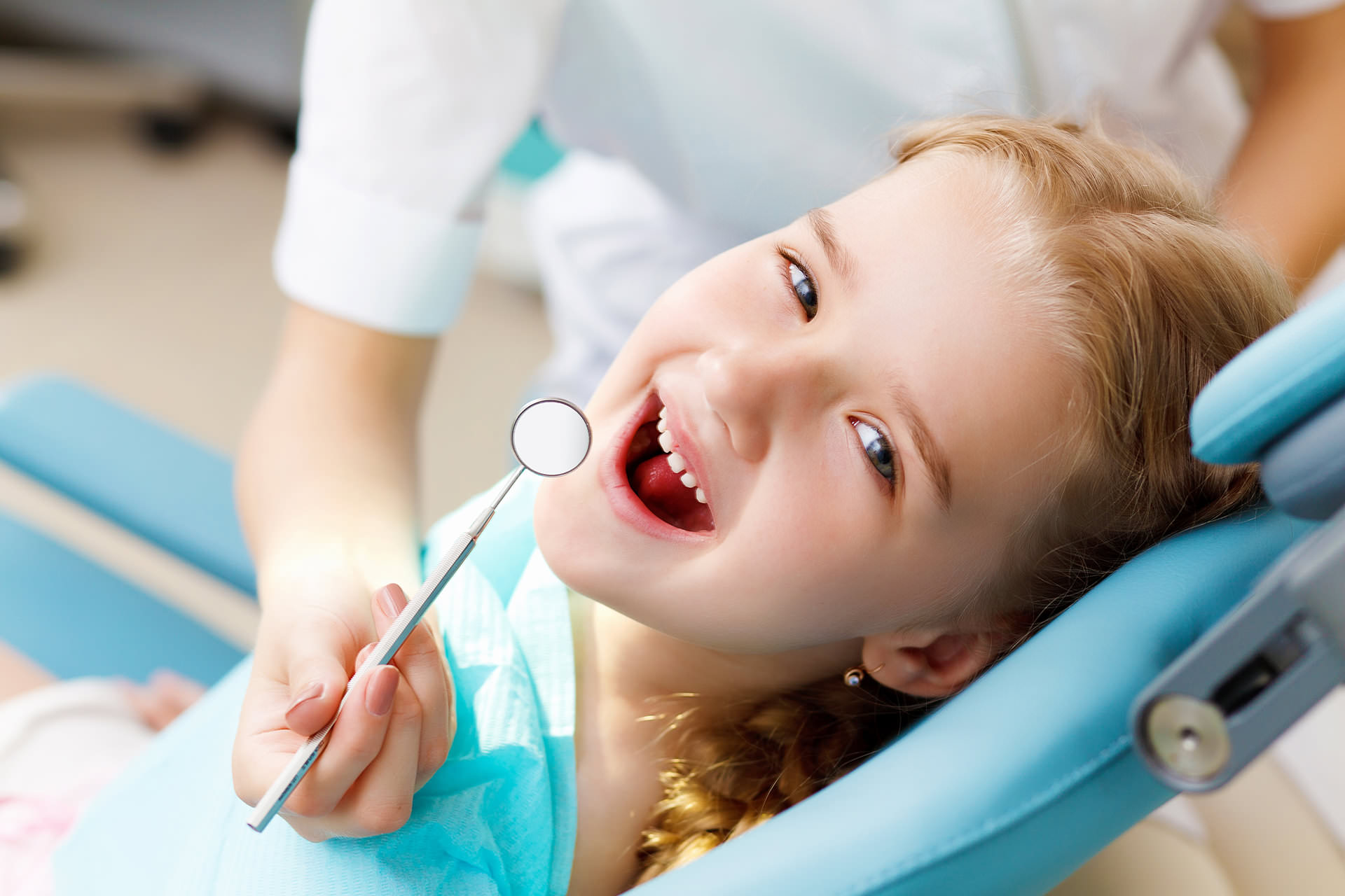 Çocuk Diş Hekimliğinde Klinik Yaklaşım makalesi