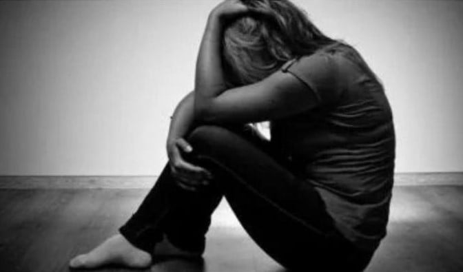 Depresyon nedir ? Belirtileri nelerdir ? Tedavisi var mıdır ?