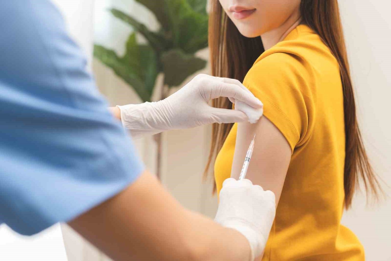 HPV virüsüne karşı uyarılar: Çocuklarımızı koruyalım, vakti gelince aşı yapalım !