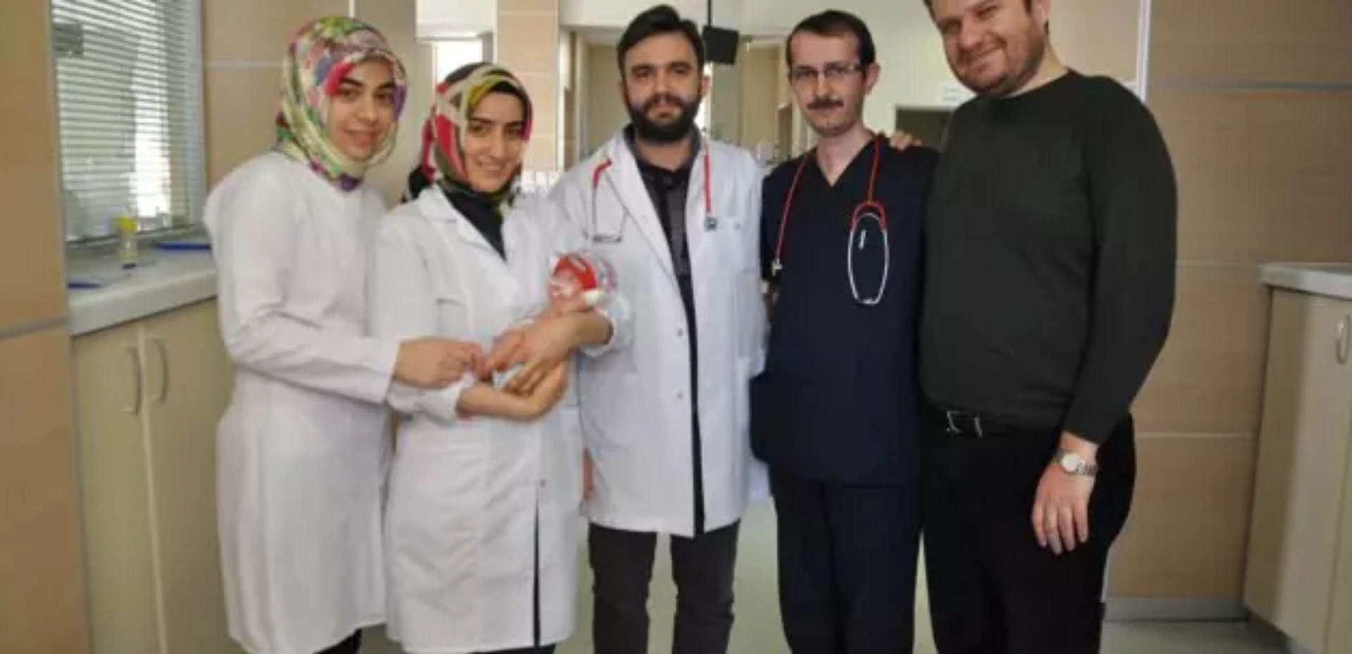 13 günlük bebek bağırsak ameliyatı oldu makalesi