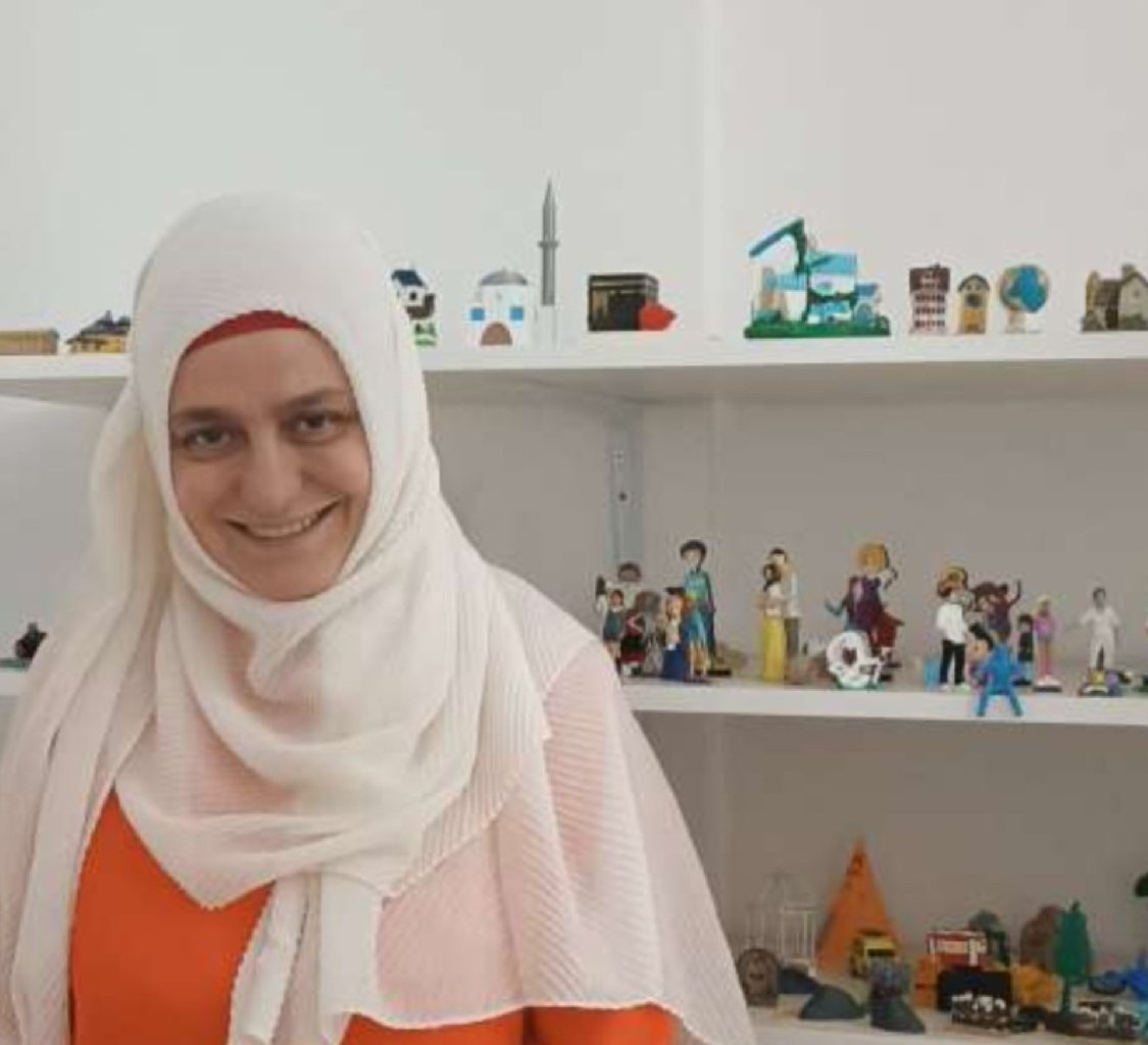 Hikayenizin Kahramanı Kim?