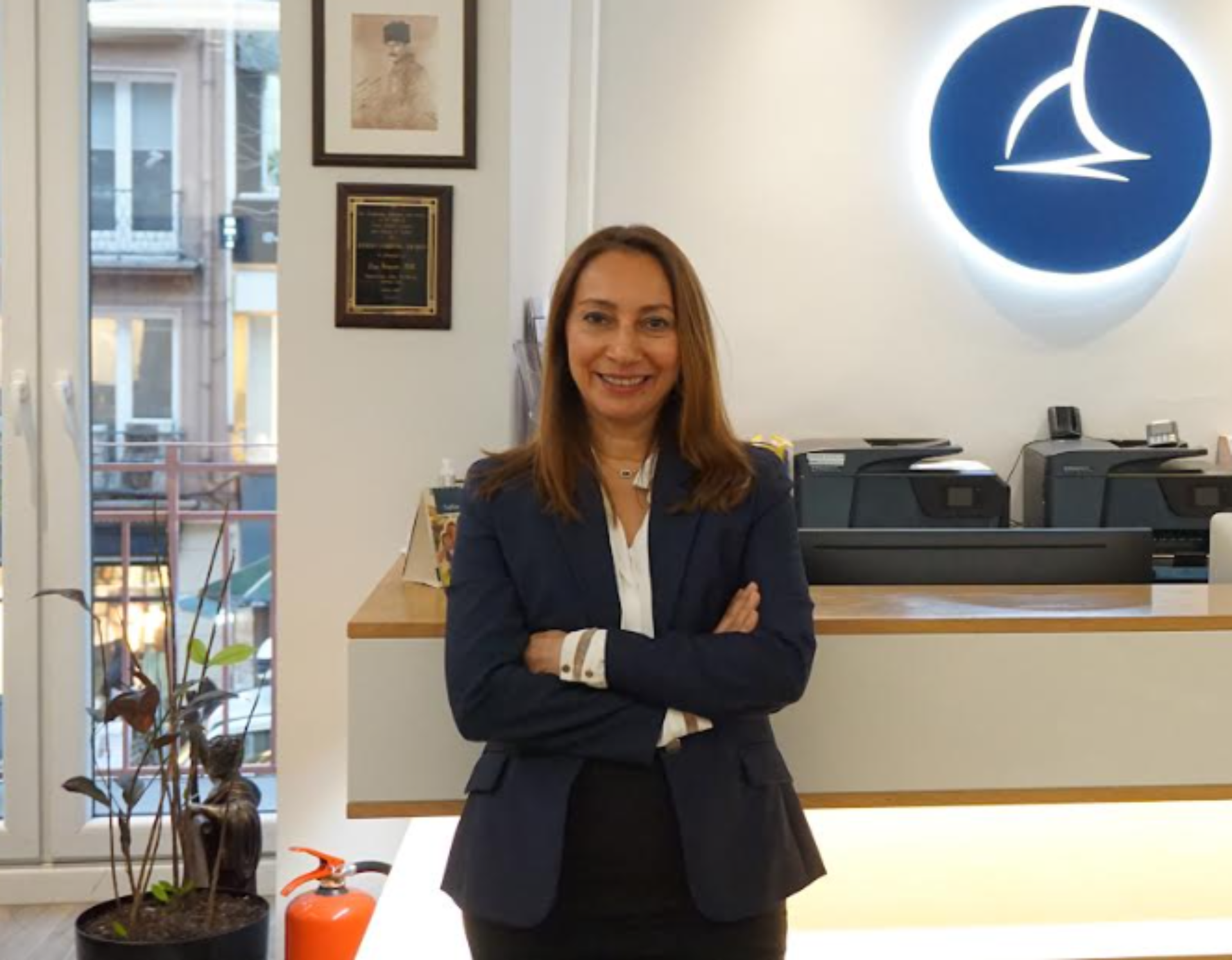 DİYABETTEN SONRA TÜM DÜNYADA KALICI GÖRME KAYIPLARININ EN YAYGIN İKİNCİ SEBEBİ! makalesi