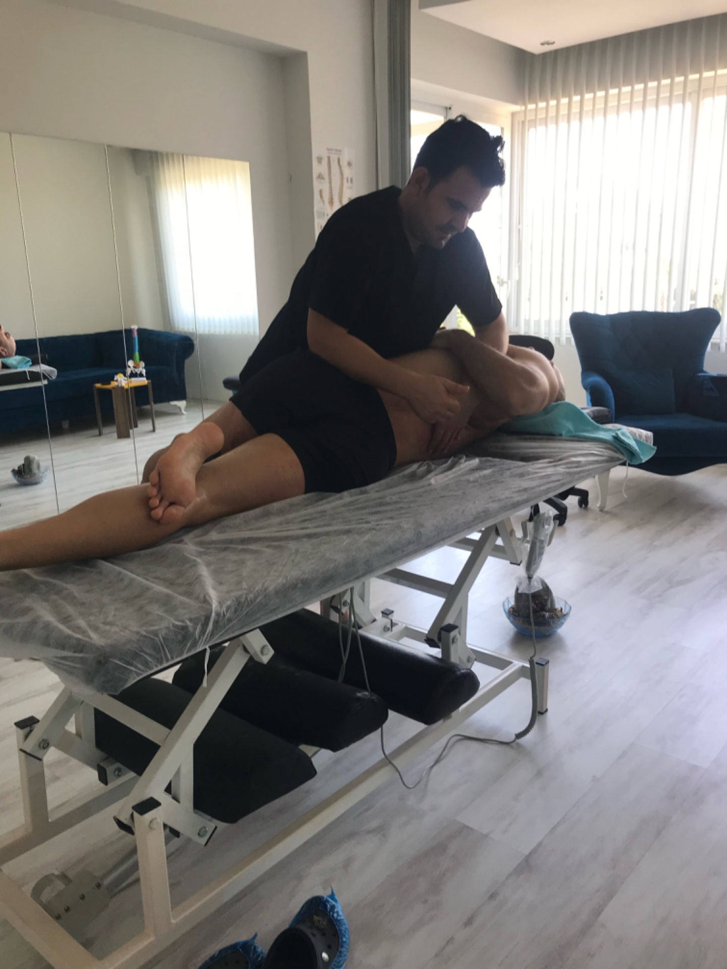 Bel ve Boyun Fıtığında neden Manuel Terapi tercih edilir.