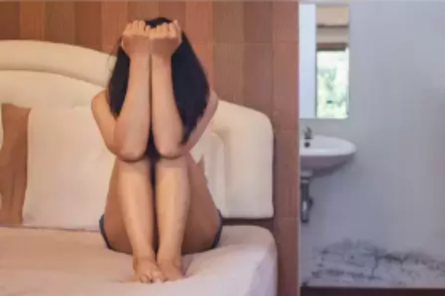 Kadın Olmanın Zorlukları ve Psikolojik Şiddet Üzerine makalesi