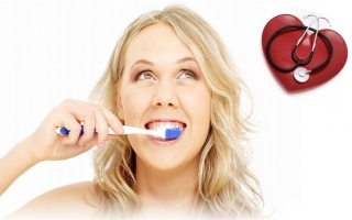 KALBİMİZİN HABERCİSİ DİŞ ETLERİMİZ