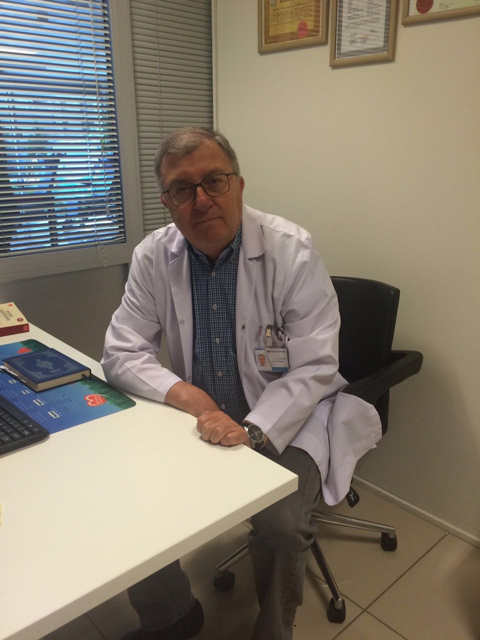 Uzm. Dr. Ahmet Mübin Aydın