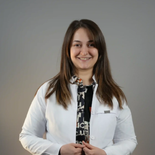 Dt. Tuba Ünlü Çiftçi