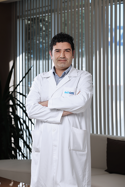 Op. Dr. Mustafa Er
