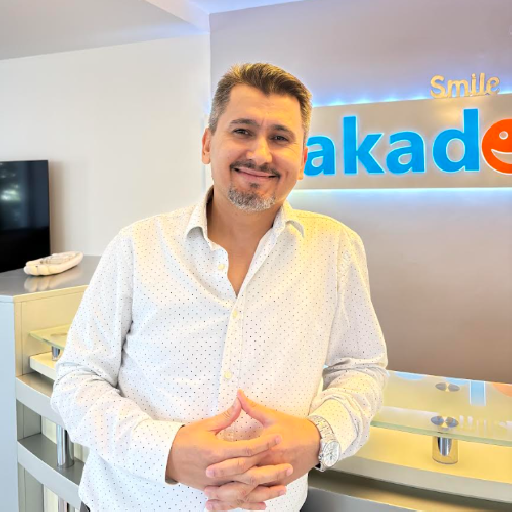 Dt. Hüseyin Avandağ