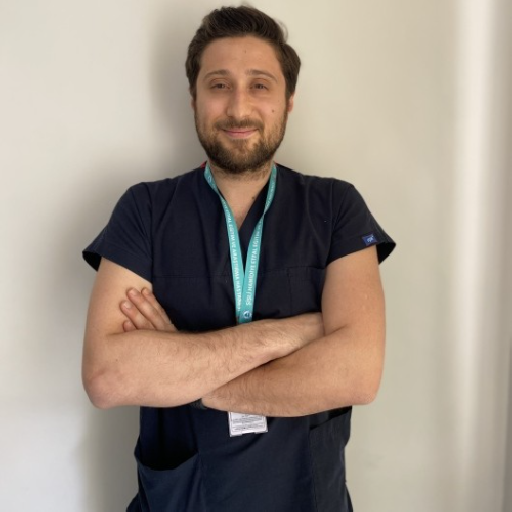 Op. Dr. Meriç Kabakcı
