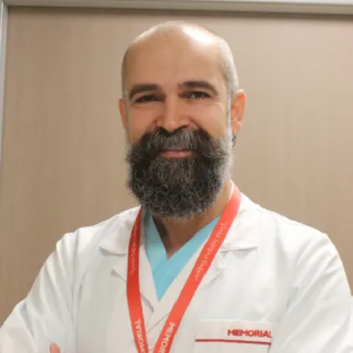 Uzm. Dr. Musluh Hakseven