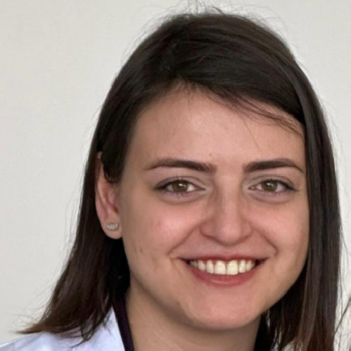 Op. Dr. Tuğçe Er