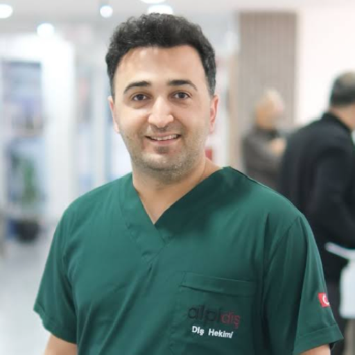 Uzm. Dr. Dt. Mikail Yasin