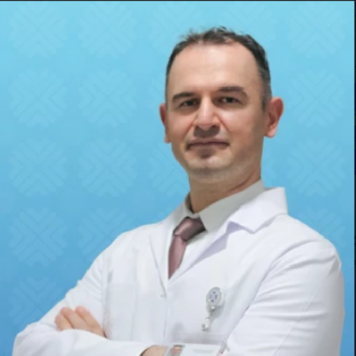 Uzm. Dr. Nazif Emre Evren