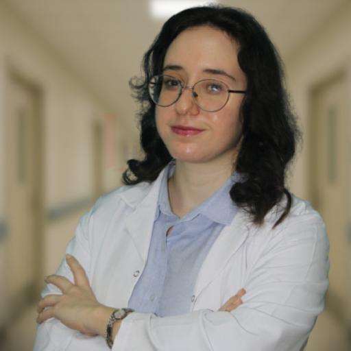 Dyt. Ayşenaz Karahasan